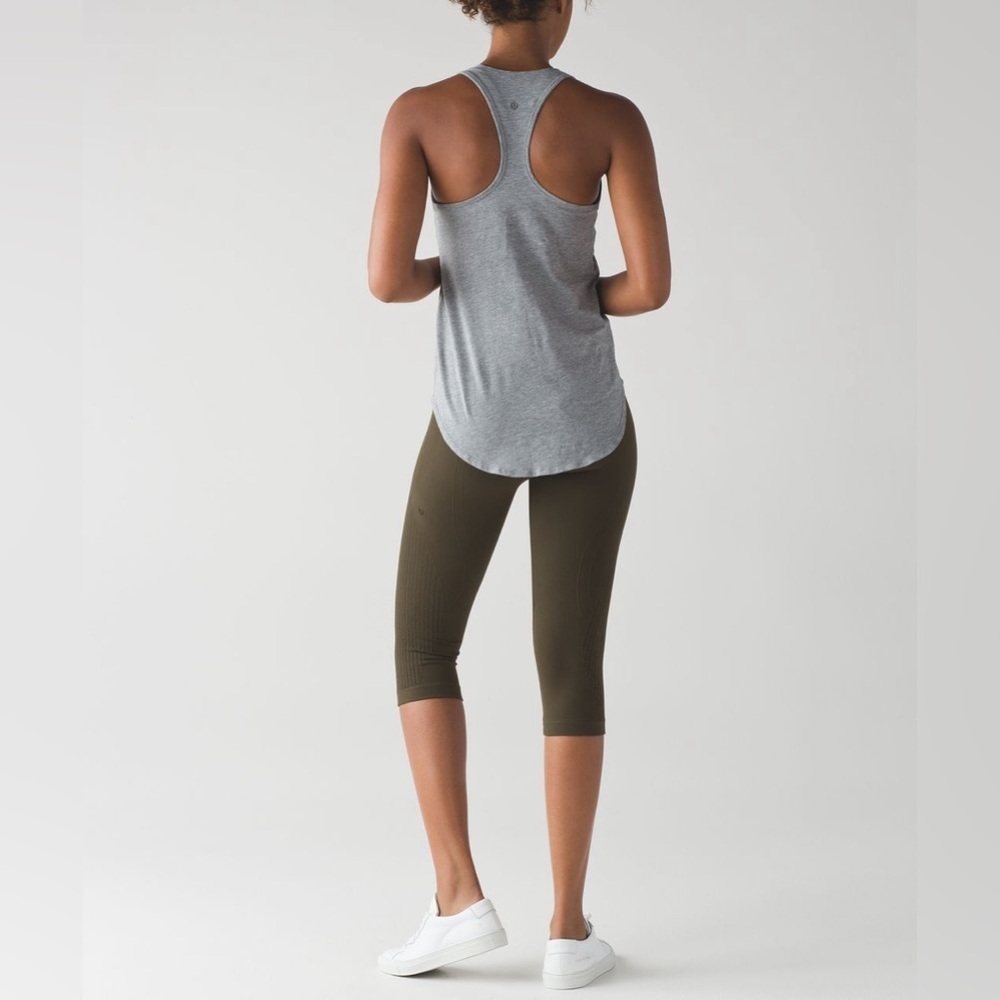Lululemon Flow & Go Crop Legging 19” in Military Green Activewear Cropped Tight - Picture 4 of 9